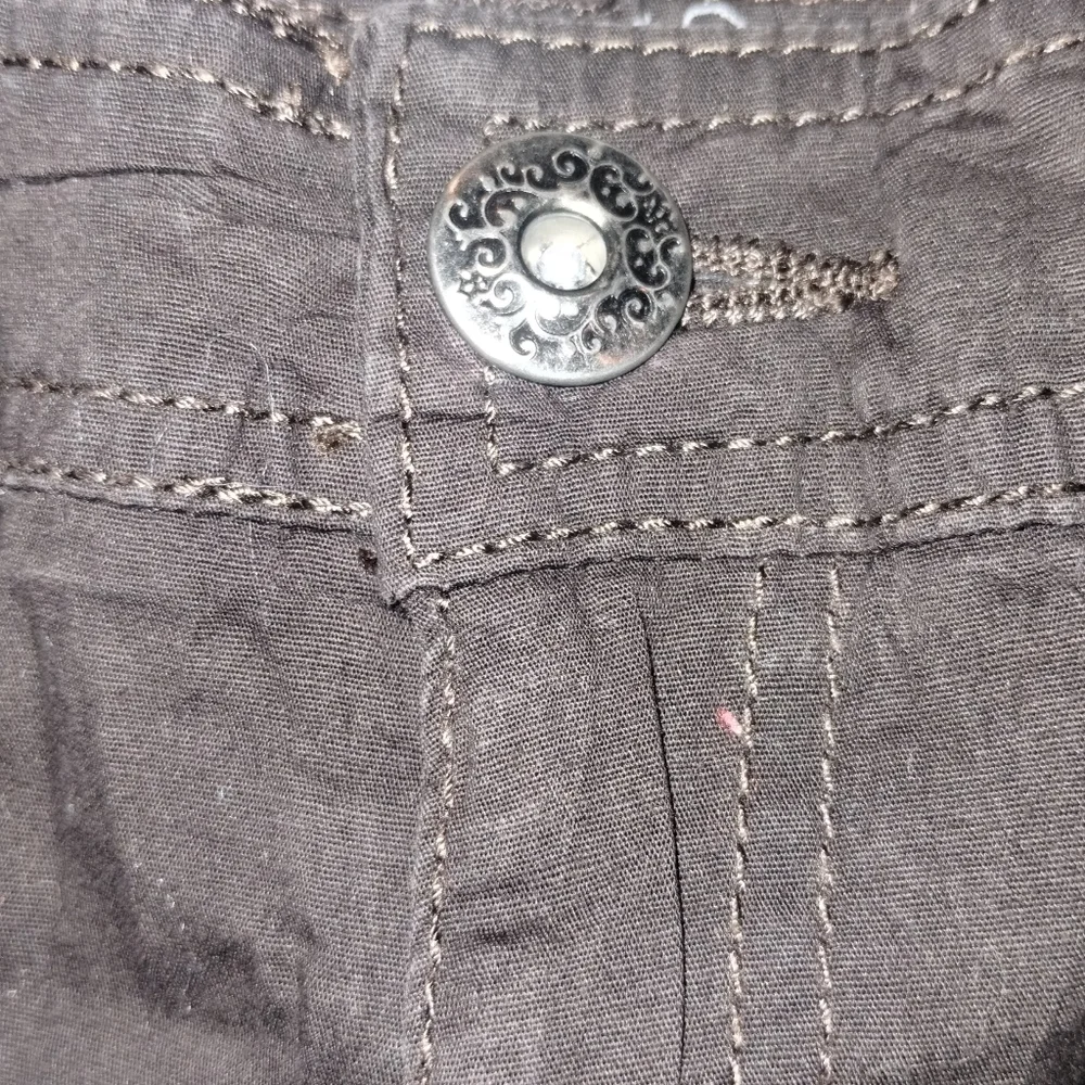 North Crest Brown Cargo Shorts 20W - Picture 6 of 10